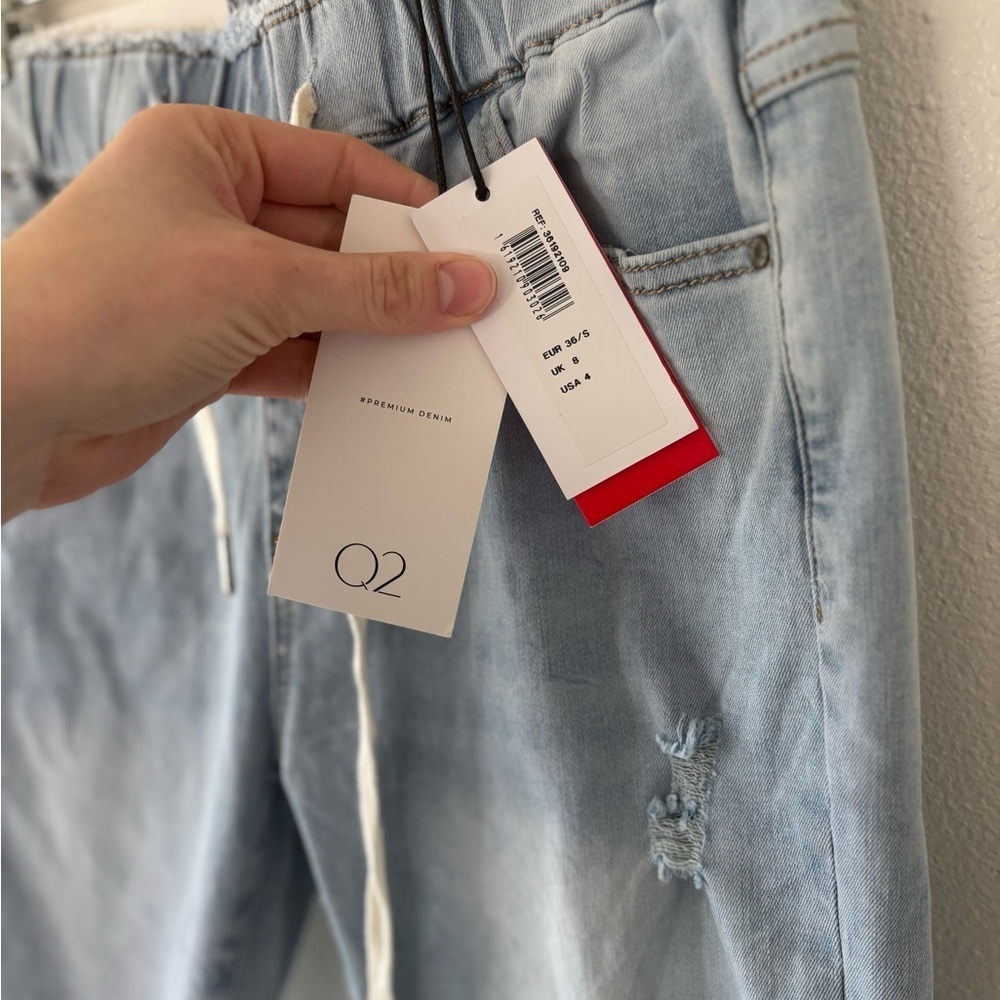 Q2 Light Blue Women Jeans - Picture 3 of 6